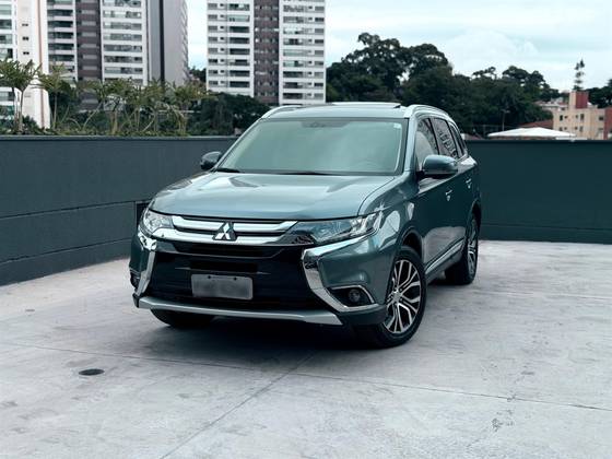 MITSUBISHI OUTLANDER 2.0 COMFORT 16V GASOLINA 4P AUTOMÁTICO